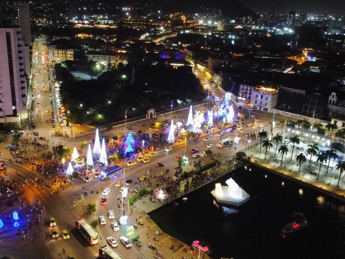 Inició el desmonte del alumbrado navideño de Cartagena y sus corregimientos