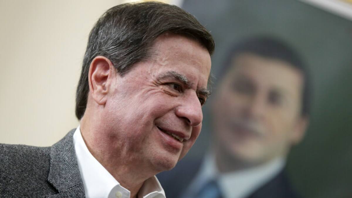 Vuelve a la política el exministro Juan Fernando Cristo