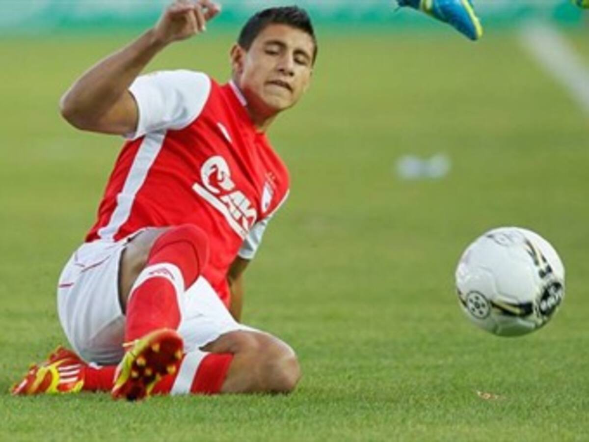 Roa y Acosta podrían reaparecer con Santa Fe ante Olimpia en Copa Libertadores