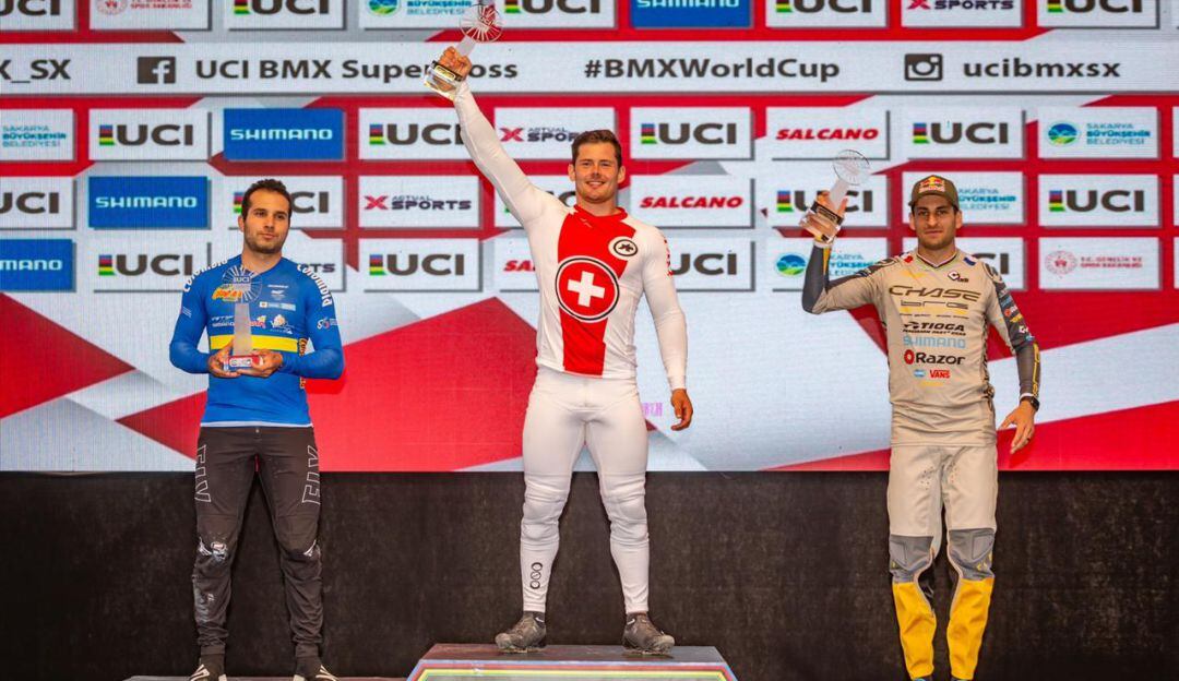 Carlos Ramíez segundo en la general de la Copa Mundo de BMX en 2021