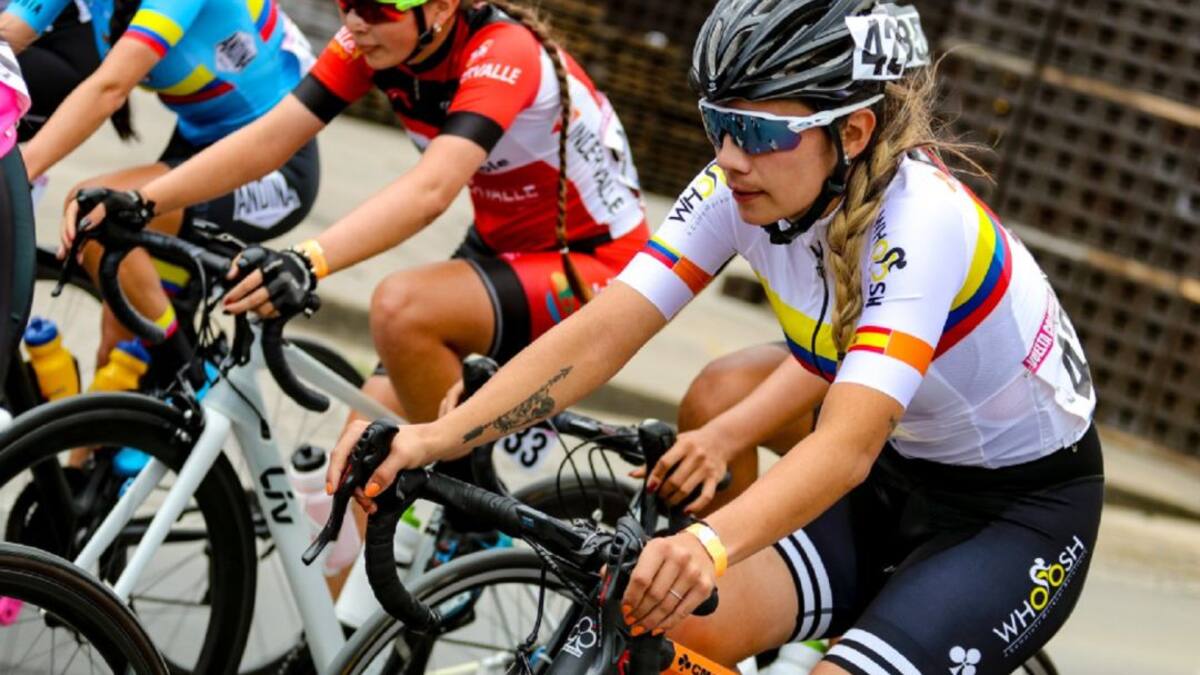 Llegó a Santander la vuelta a Colombia femenina de ciclismo