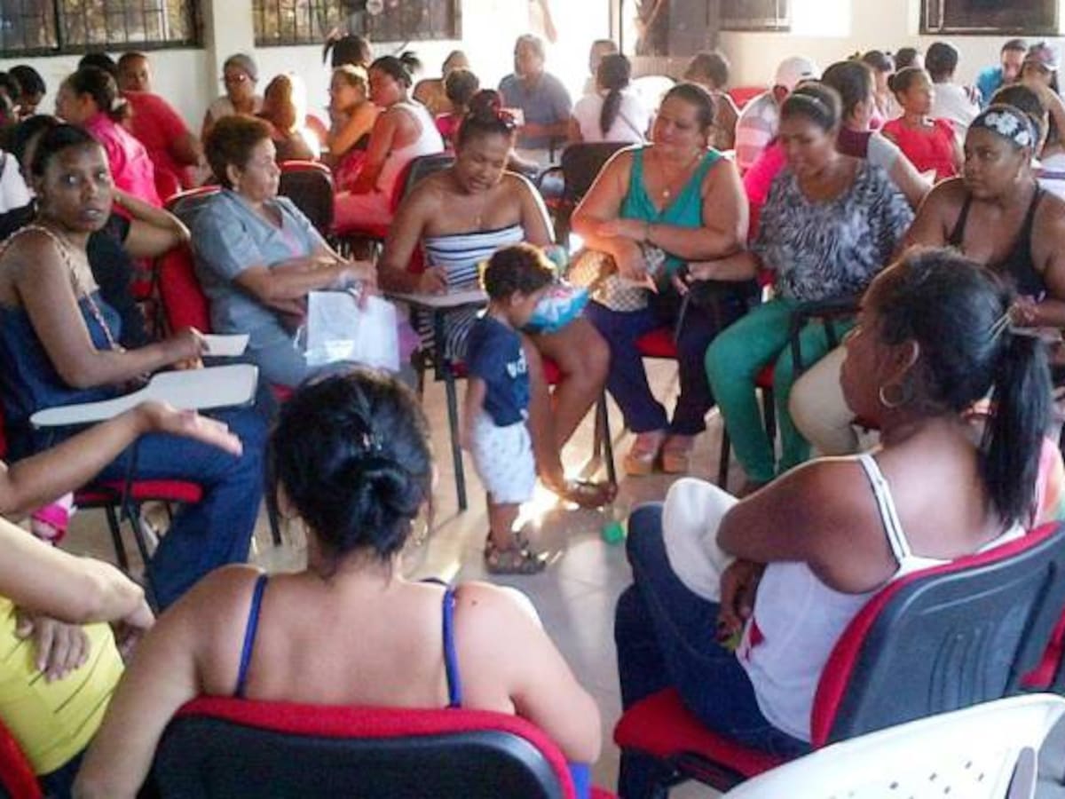 En la Institución Educativa Las Gaviotas de Cartagena, niños ganan el año y familias lo recuperan