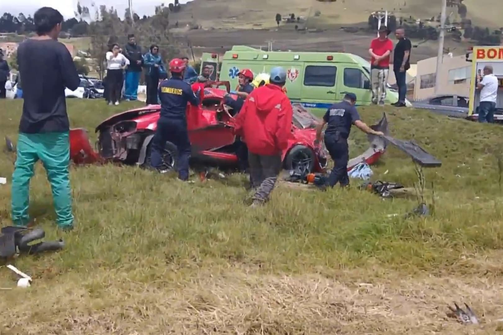 Tres mujeres de una misma familia, oriundas de Paz de Ariporo, fallecieron en un trágico accidente en la variante de Tunja