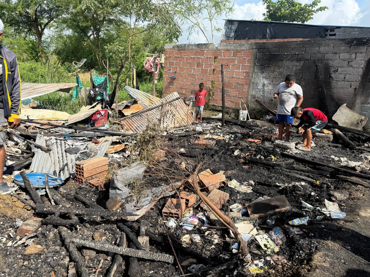 Incendio en Montería: Cortocircuito sería la causa de la destrucción de seis viviendas en El Poblado
