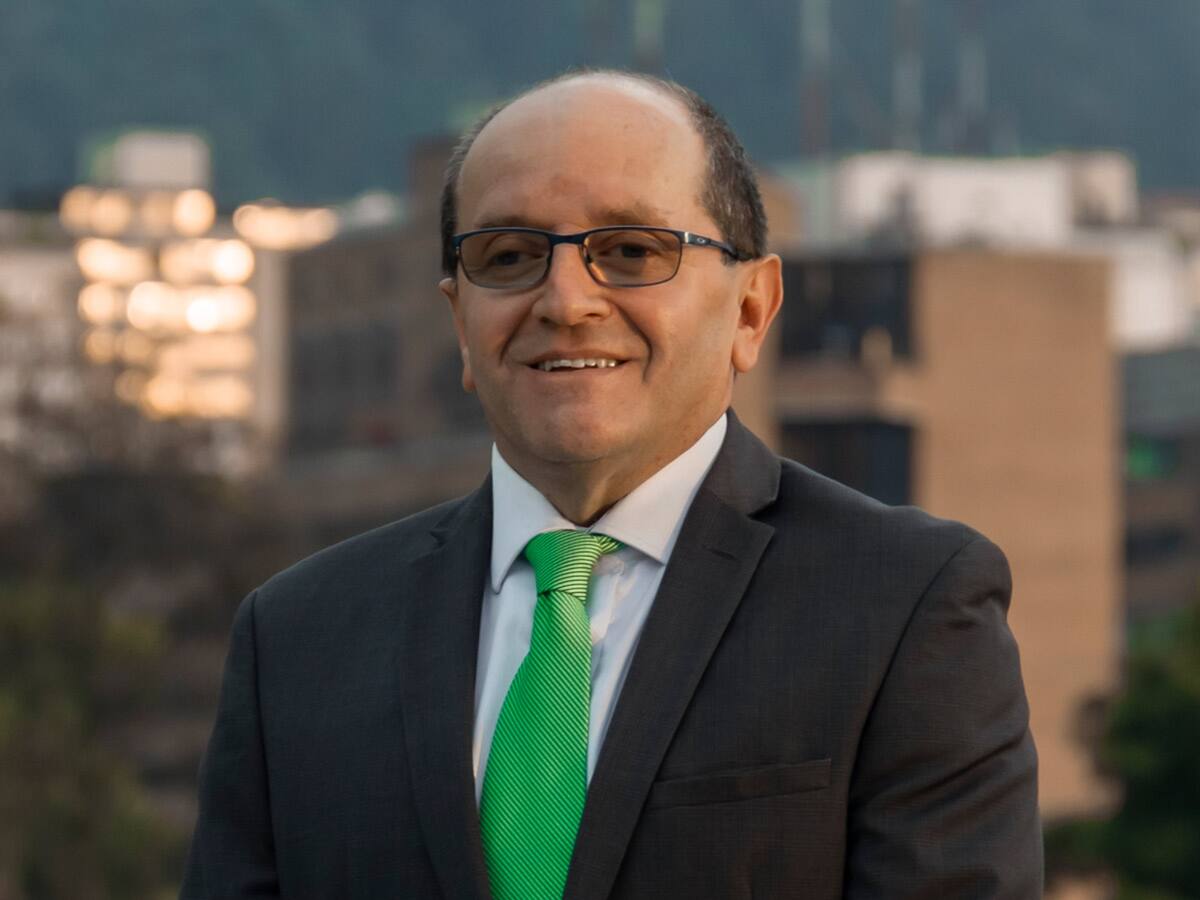 ¿Qué dicen en el Congreso sobre la designación del nuevo magistrado del CNE, Álvaro Echeverry?