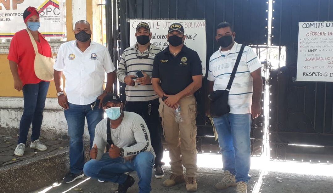 Escoltas de la UNP reclaman pago de viáticos