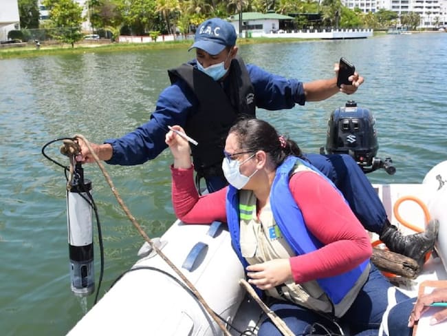 EPA Cartagena hace monitoreo a las condiciones del agua de El Laguito