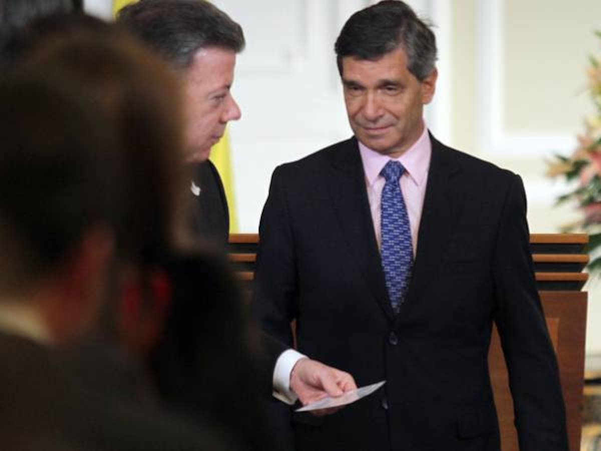Estímulos tributarios a zonas afectadas por el conflicto, plantea Pardo