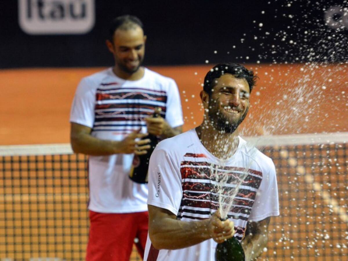 Cabal y Farah ascienden al tercer lugar en el escalafón de dobles