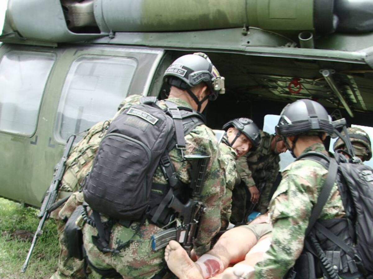 Campo minado en El Tarra deja cinco militares heridos