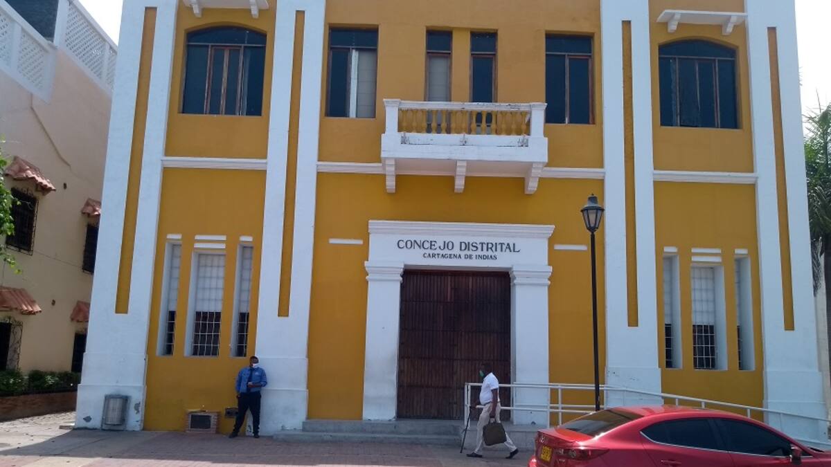 Contrato para ollas comunitarias fue adjudicado con un solo proponente: Concejo