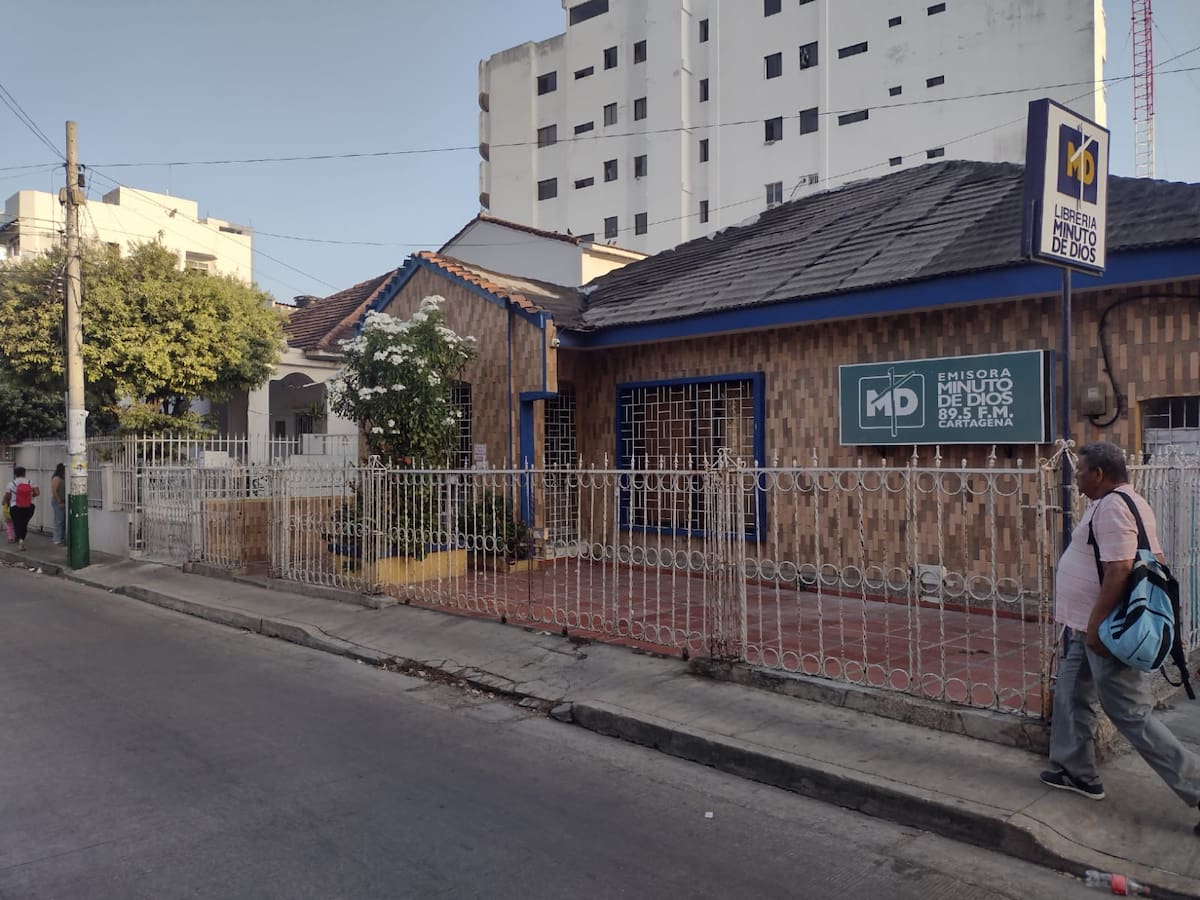 Incendio en emisora Minuto de Dios dejó cuantiosas pérdidas: ¿Cómo hacer donaciones?