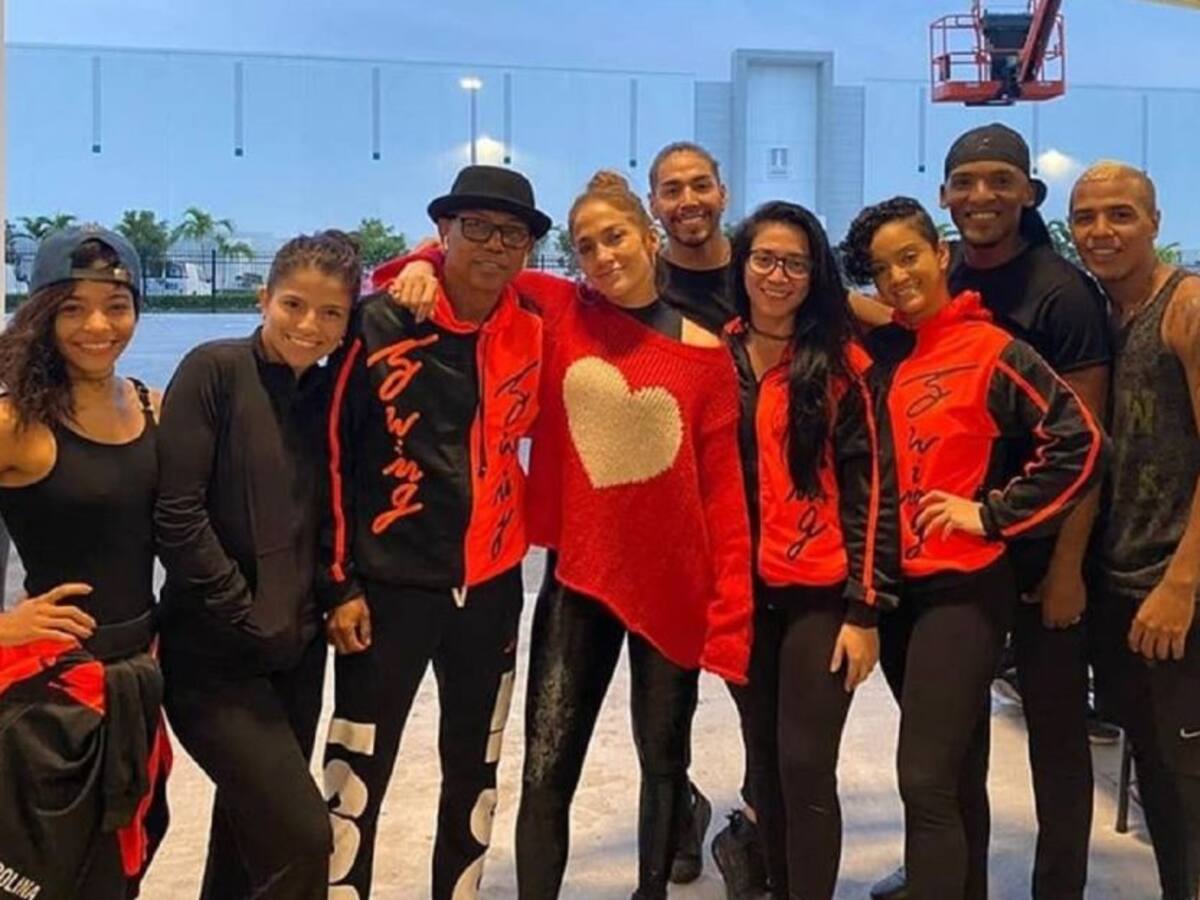 El Mulato y su grupo “Swing Latino” presente hoy en el Super Bowl