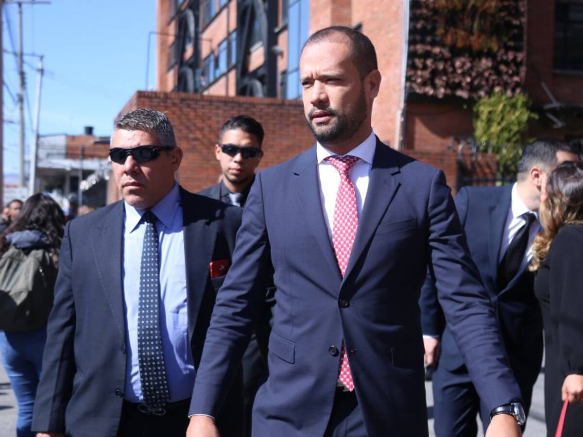 Piden extinción de dominio a bienes del abogado Diego Cadena