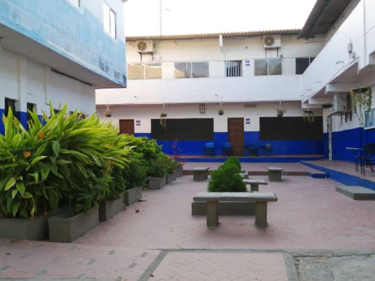 Por dos noches seguidas se han metido a robar en colegio de Cartagena