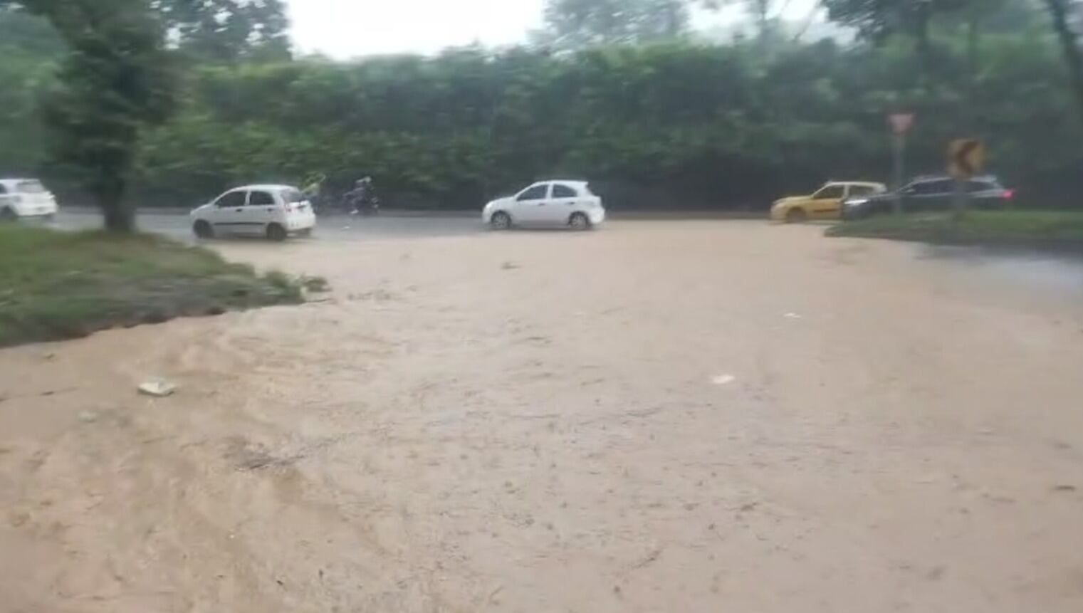 Fuerte lluvias en el área metropolitana de Bucaramanga