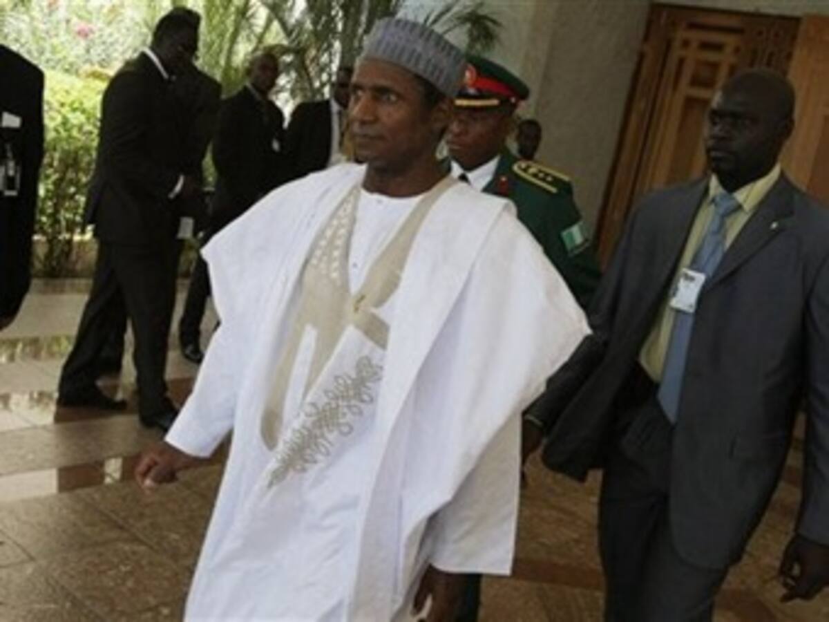 Nigeria no hará caso a advertencia de FIFA de eventual suspensión