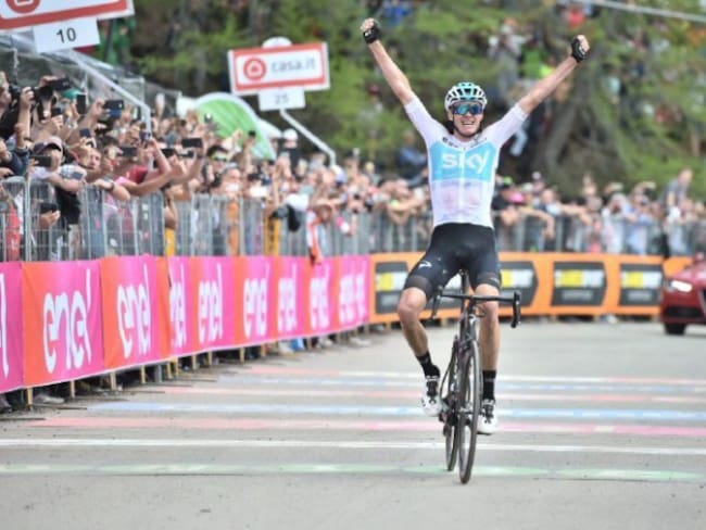 Simon Yates se despide del Giro; Froome, nuevo líder y se acerca al título