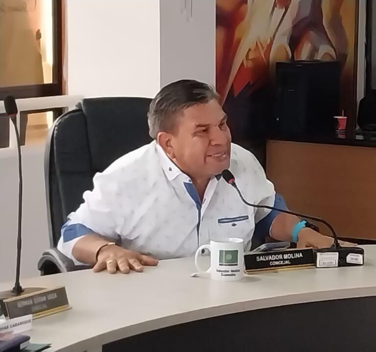 Rifirrafe entre concejal de Floridablanca y reguladora vial. Foto: Suministrada