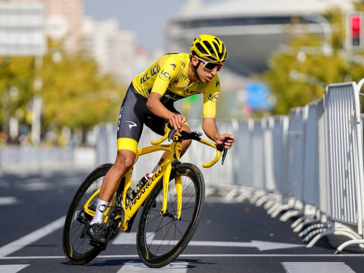 Homenaje al cumpleaños 23 de Egan Bernal en El Alargue