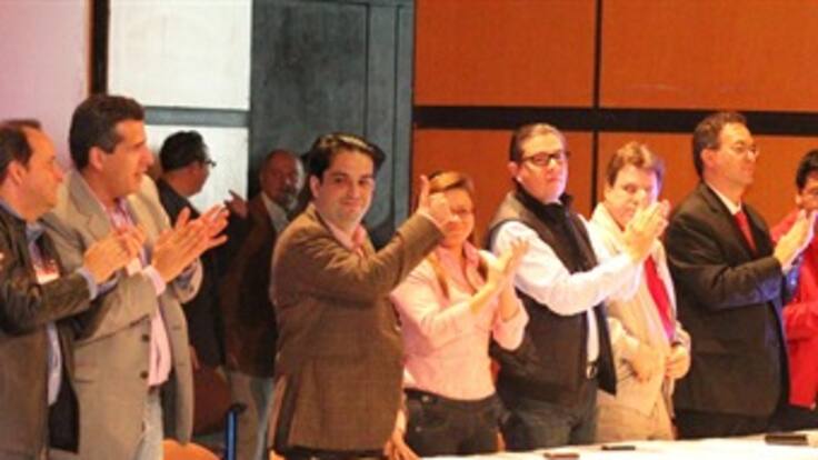 Aclamado Simón Gaviria como jefe único del liberalismo