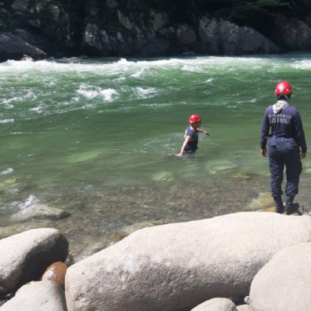 Un hombre y una mujer fallecieron ahogados en el río Dormilón de San Luis