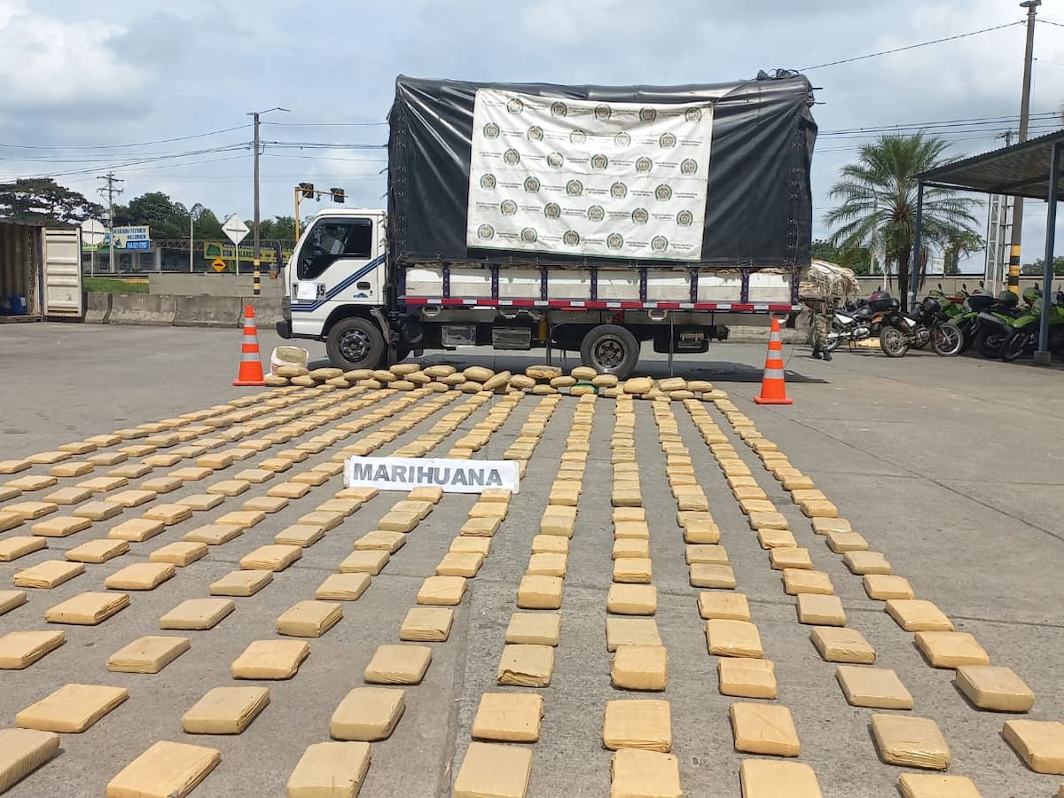 Incautaron dos toneladas de marihuana de Los Triana en Sabaneta, Antioquia
