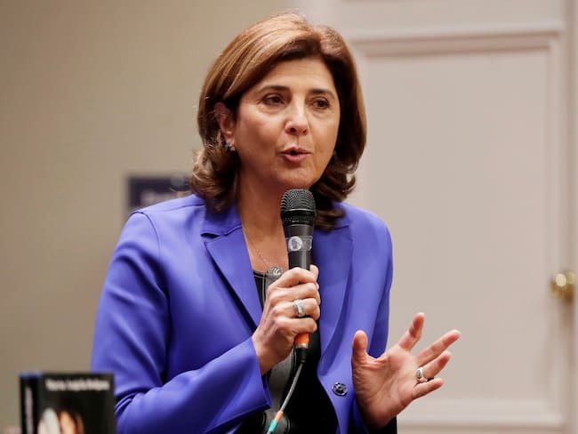 Colombia debería abogar por nuevas elecciones en Venezuela: María Ángela Holguín