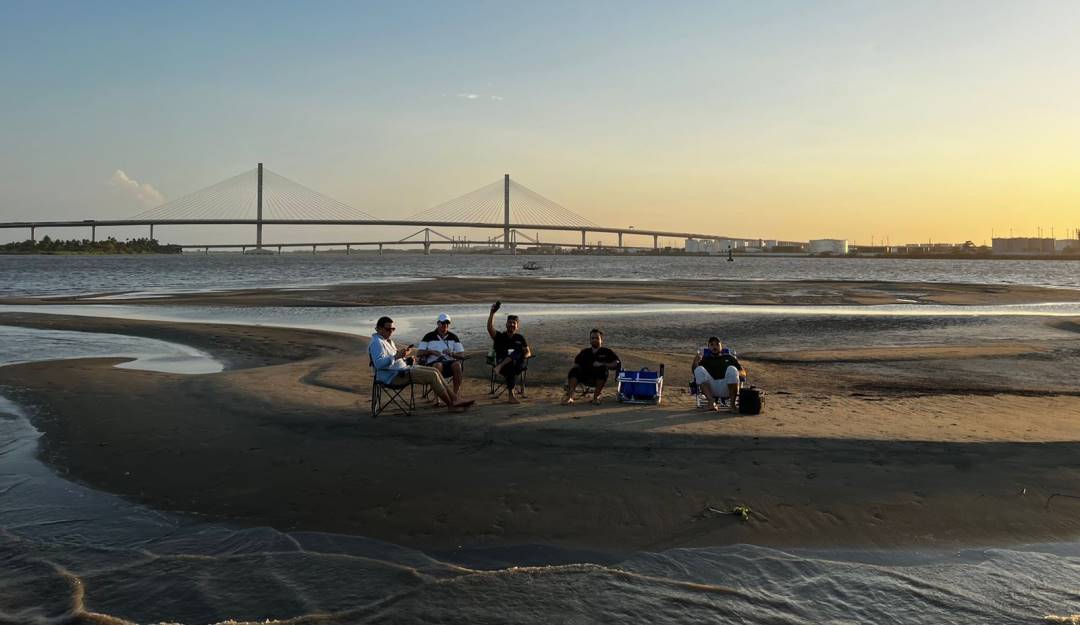 Islote formado por acumulación de sedimentos / @FajardoClemente