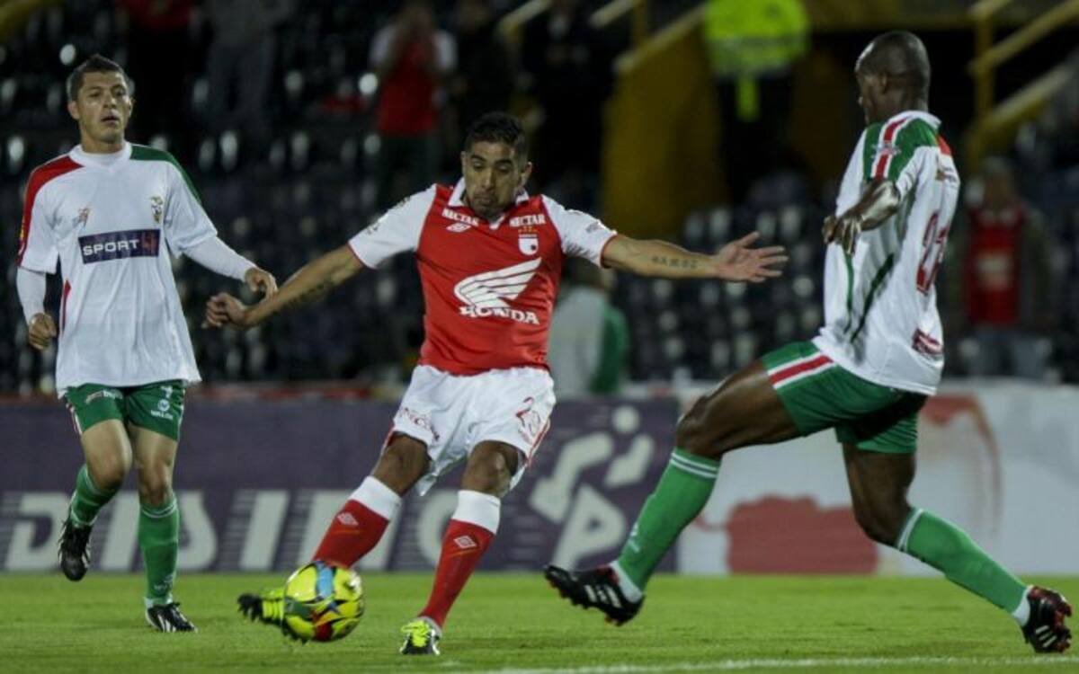 Silvio 'El Pulpo' González marcó los dos goles del equipo cardenal. Avimiled Rivas anotó para los boyacenses.
