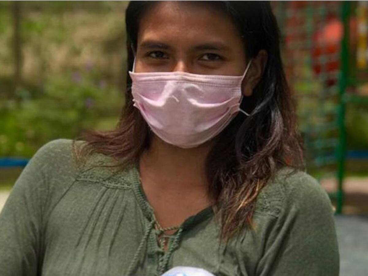 Alcaldía entrega kits de autociudado a mujeres vulnerables en Medellín