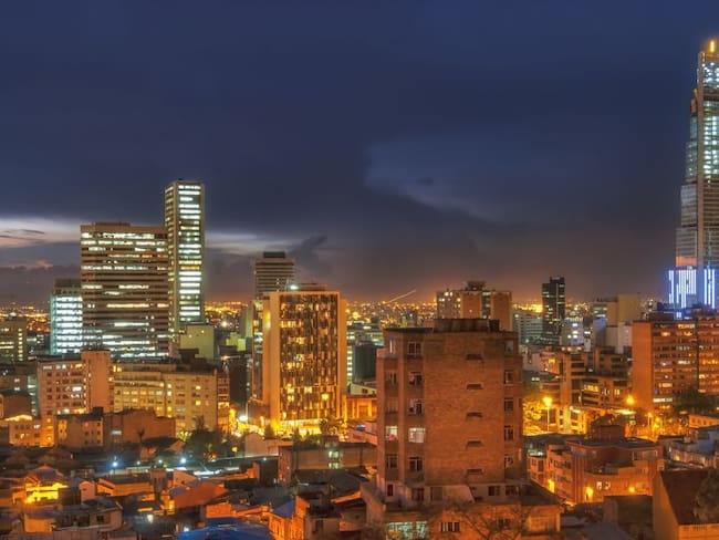 En los últimos años más de 14 mil luminarias habrían sido robadas en Bogotá