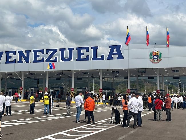 Apertura total frontera colombo venezolana