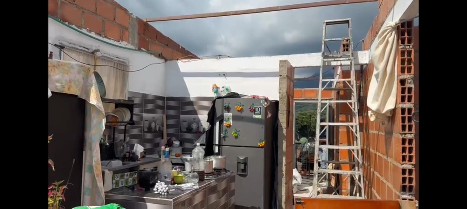 Foto / Gestión del Riesgo en Ginebra, afectaciones por vendaval