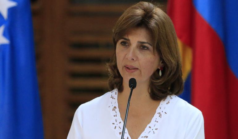 María Ángela Holguín