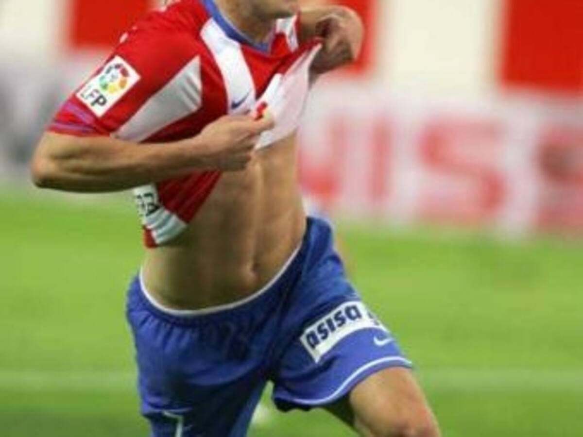 Atlético Madrid y Lyon allanan camino para entrar en la Champions