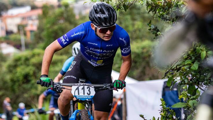 Ciclista colombiano asistirá a mundial en Suiza gracias a Soluciones W