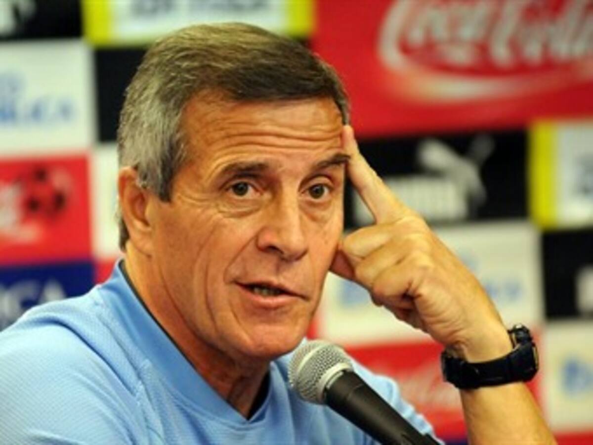 Tabárez: 'El principal objetivo de Uruguay es ganarle a Venezuela'