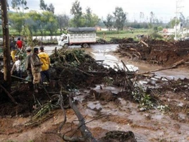 Las lluvias dejan 84 familias damnificadas en el Valle y un muerto en Huila