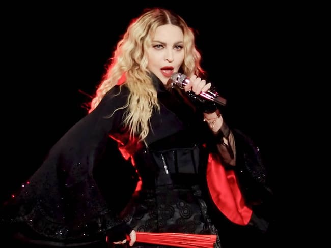 Madonna venderá NFTs donde sale desnuda y dando a luz un árbol