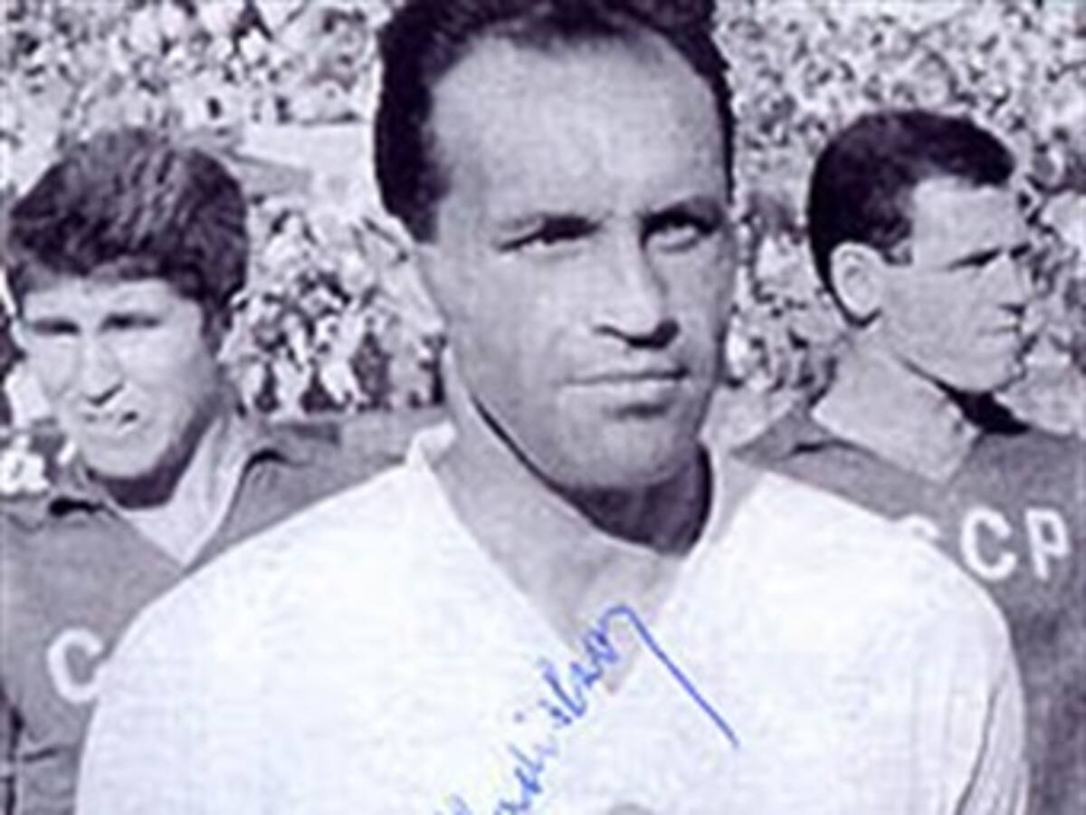 Falleció Ladislav Novak ex capitán de la selección Checa