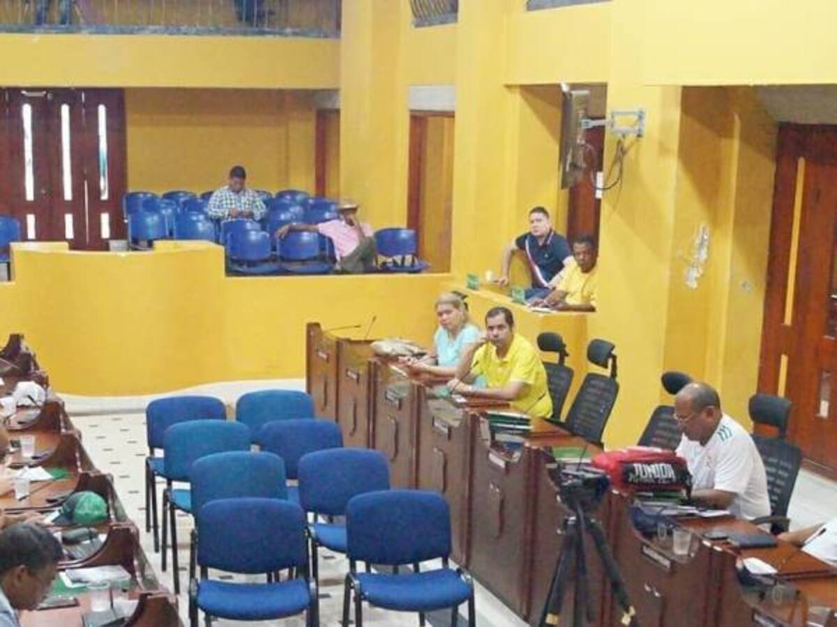 Concejo de Cartagena aplaza debate sobre crédito en la administración Vélez