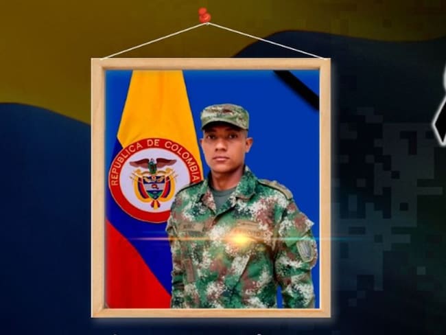 Tras caerle un rayo, murió un soldado en Cáceres, Antioquia