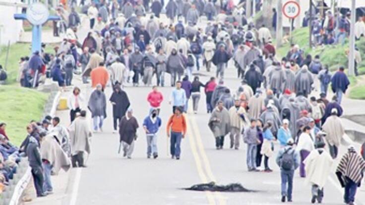 Por la fuerza la Policía recuperó el paso en carretera de Nariño