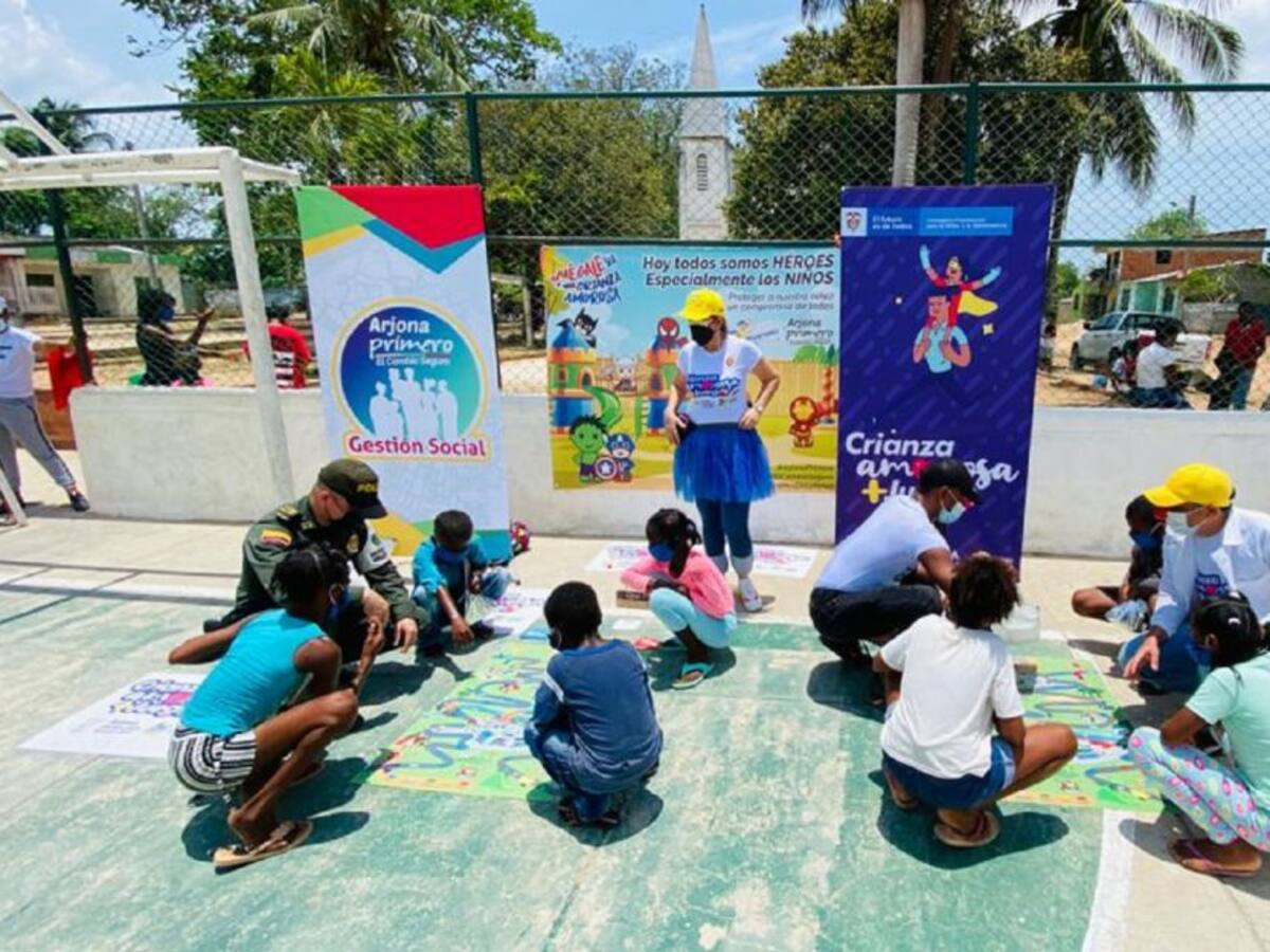 Policía realizó campaña de protección de derechos de los niños en Bolívar