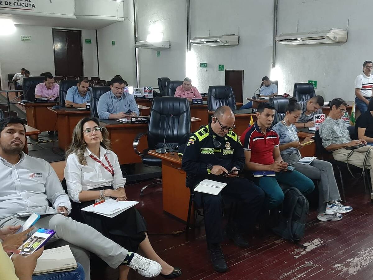 Concejo de Cúcuta pide garantizar la seguridad a comerciantes