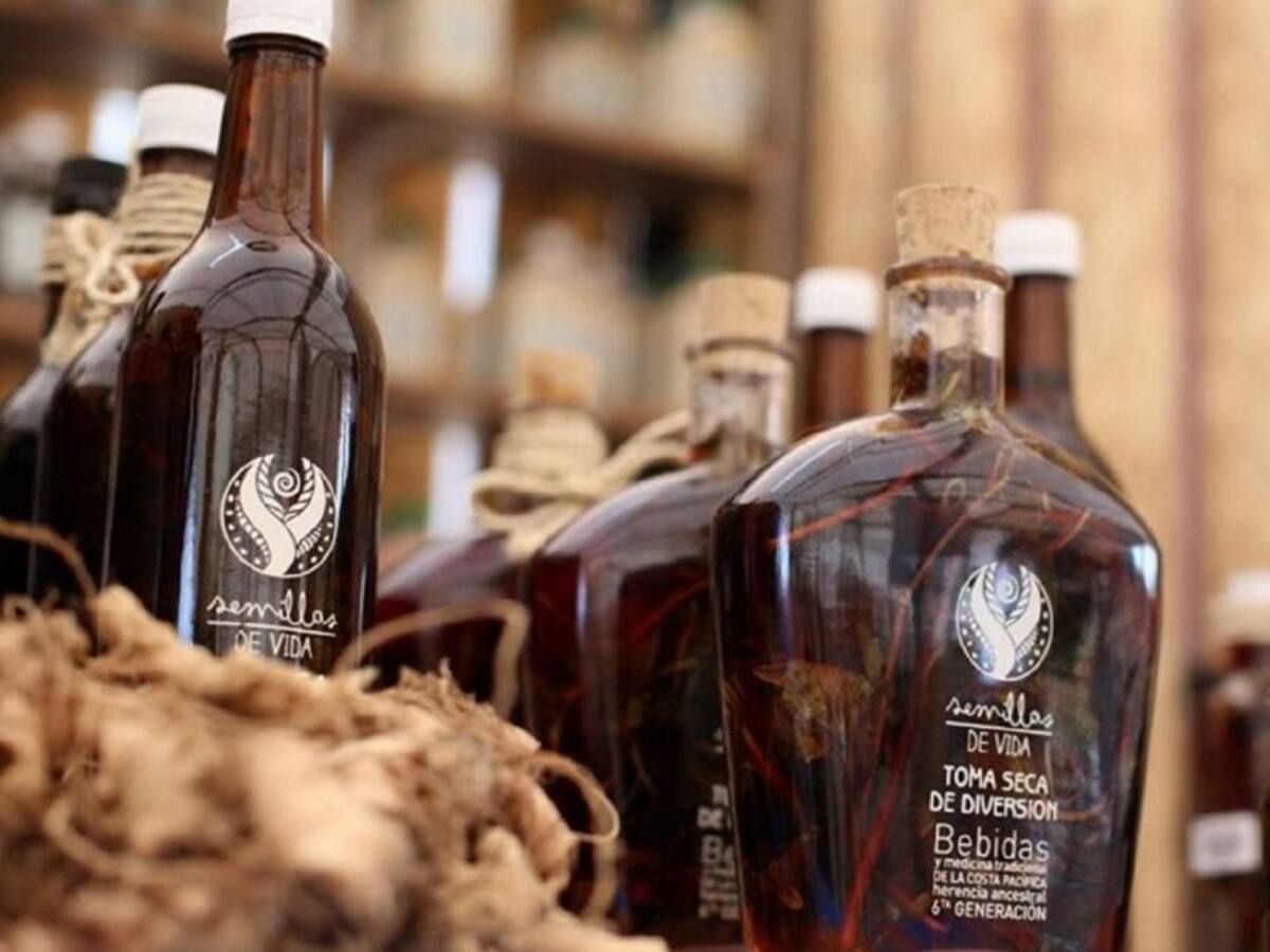 Lucía Solís y el viche que hace historia por su reconocimiento