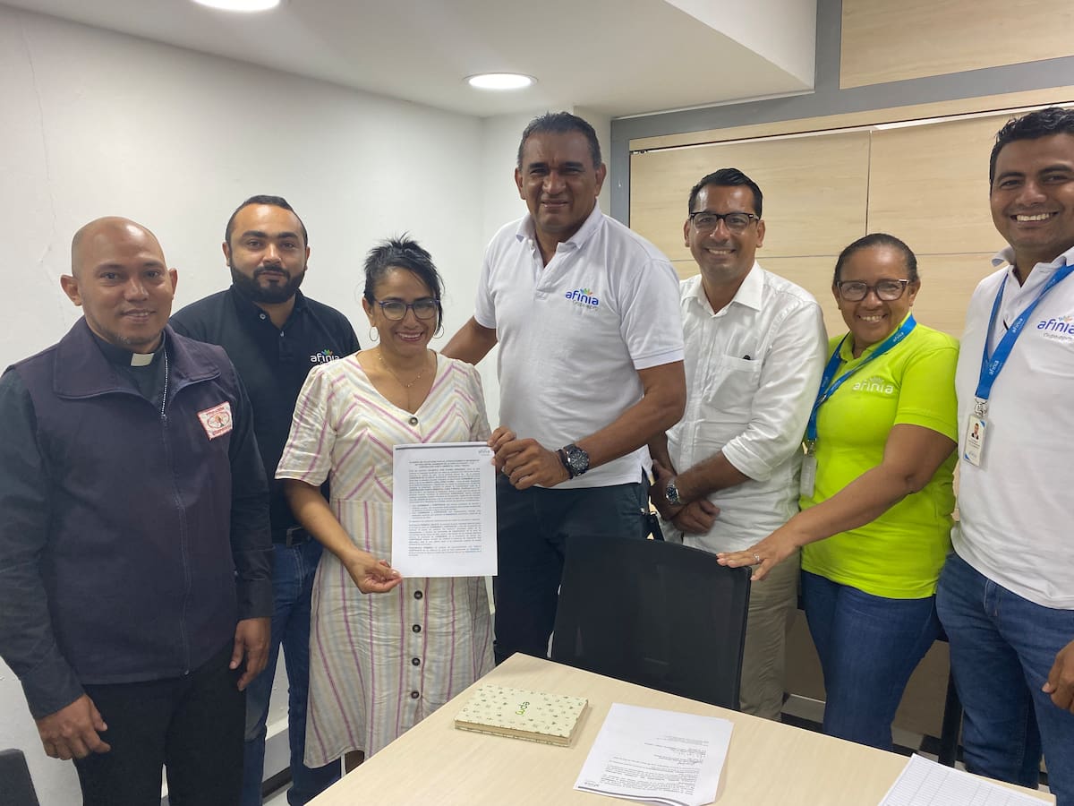 Afinia y CORPOHACE se unen para promover la cultura del reciclaje en Magangué