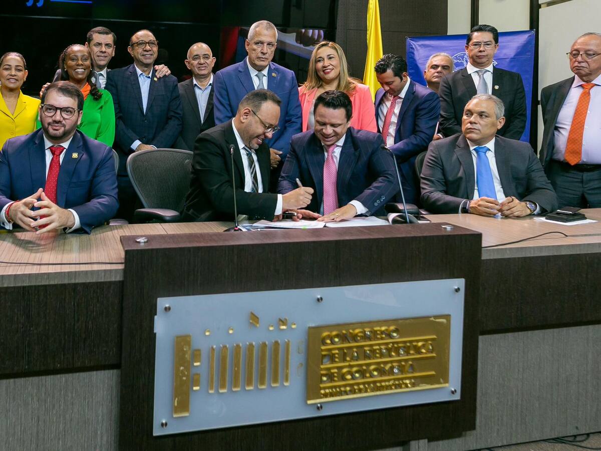 Gobierno radicó proyecto de ley de Internet Solidario para garantizar el acceso a esta tecnología