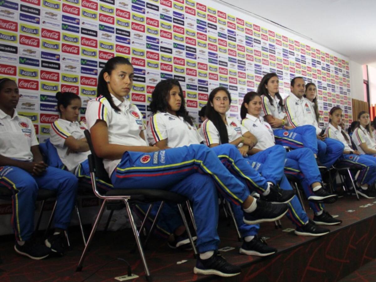 La Selección femenina adelanta trabajos en Bogotá previo a los Juegos Olímpicos